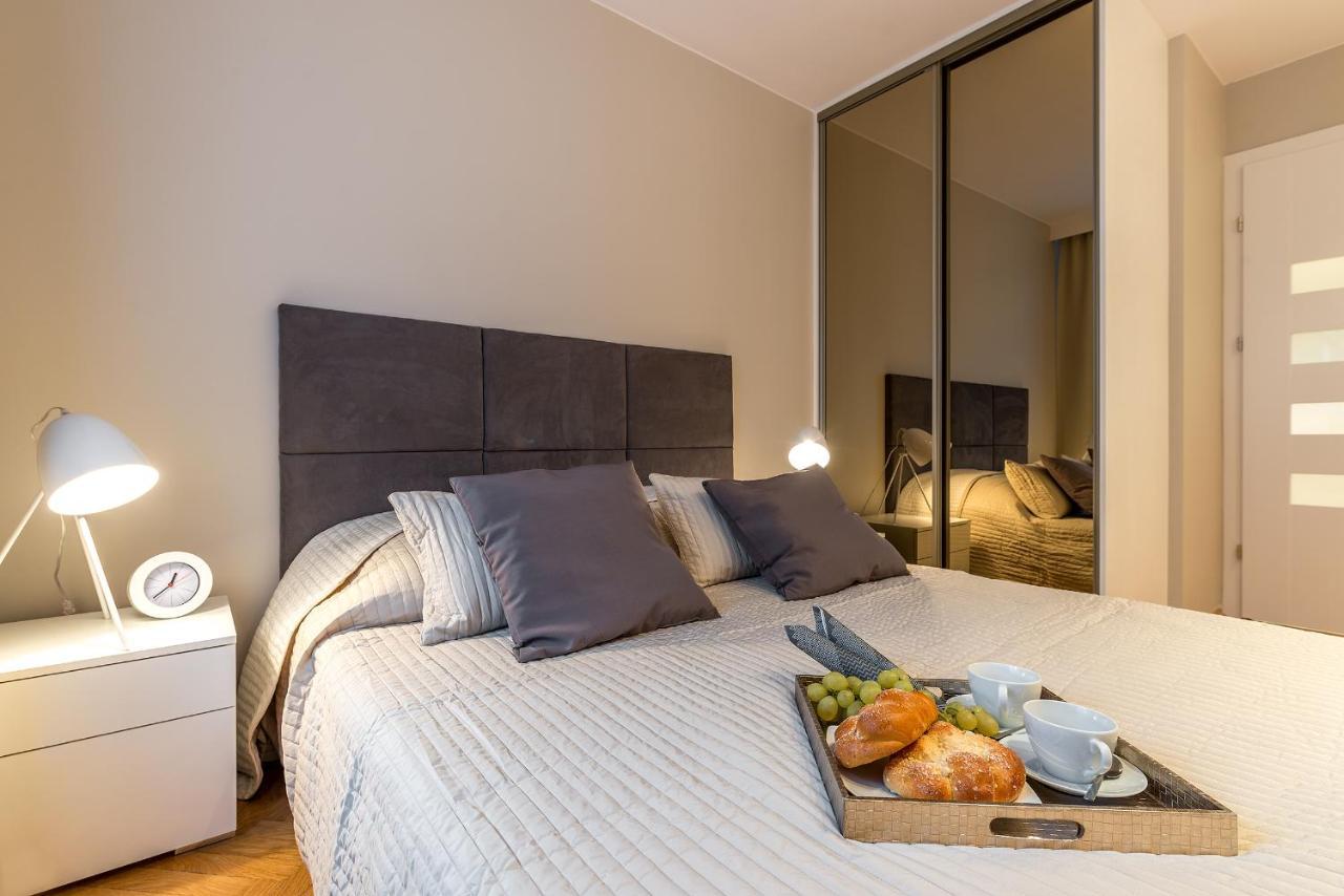 Chmielna 73 P&O Serviced Apartments Varsóvia Exterior foto
